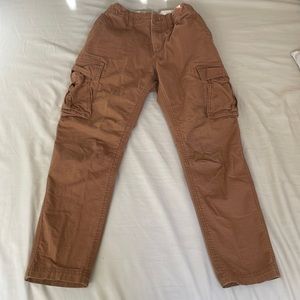 Gap cargo khaki